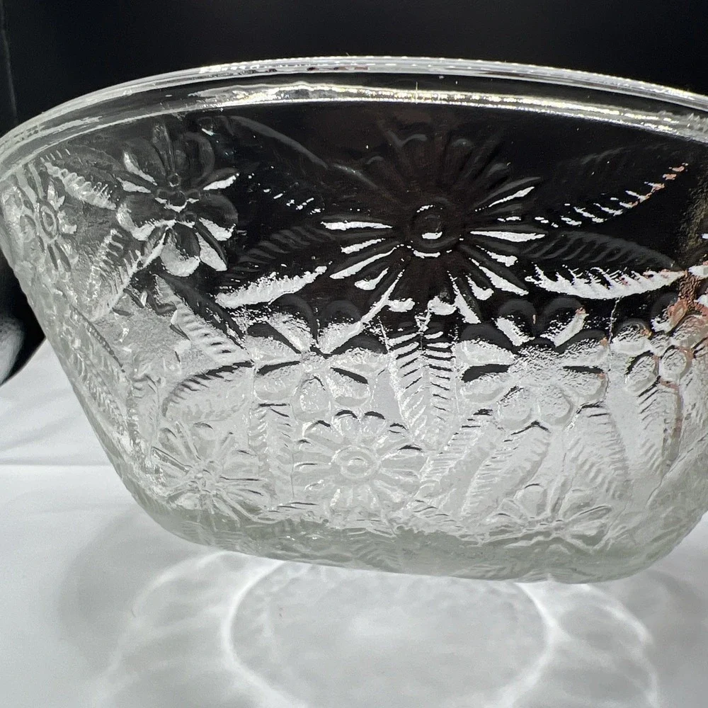 Indiana Glass beautiful vintage